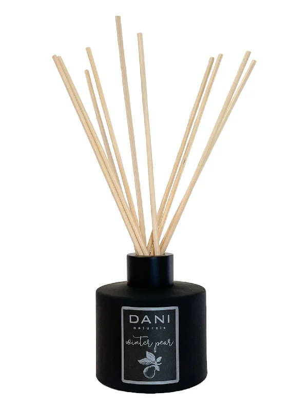 Holiday Collection - 4oz Black Glass Diffuser, Winter Pear