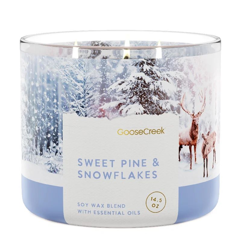 Sweet Pine & Snowflakes 3-Wick Candle