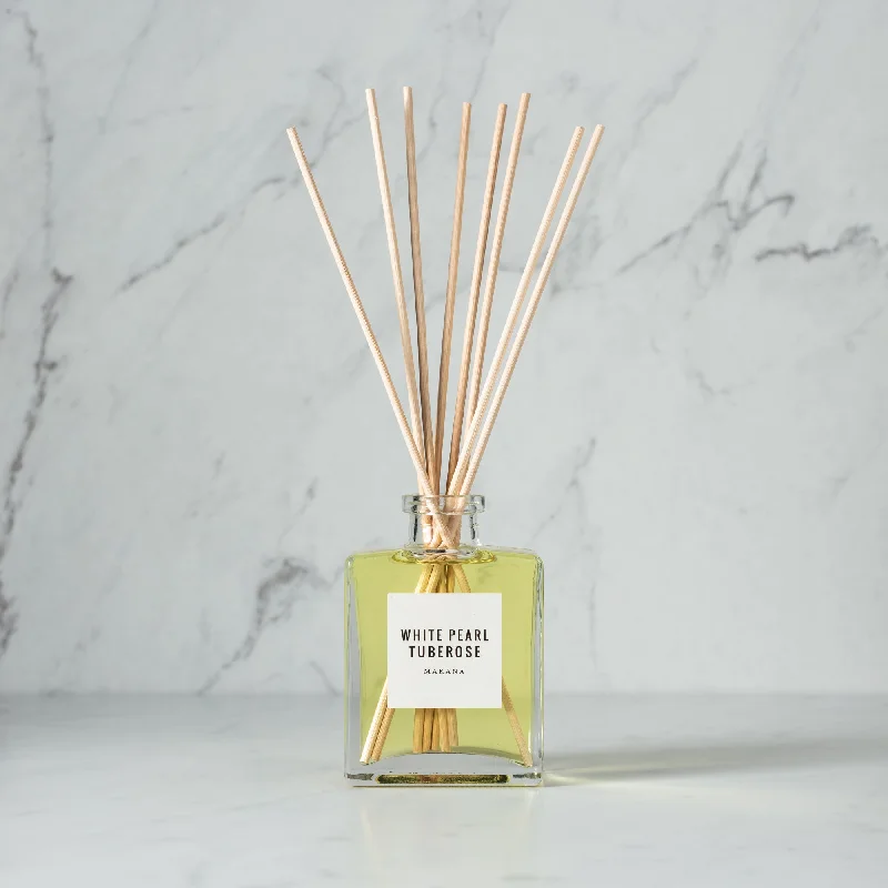 White Pearl Tuberose Reed Diffuser