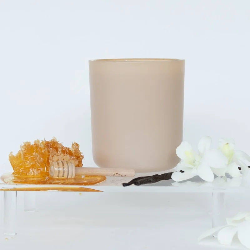 Worthy Candle: Sandalwood + Honey